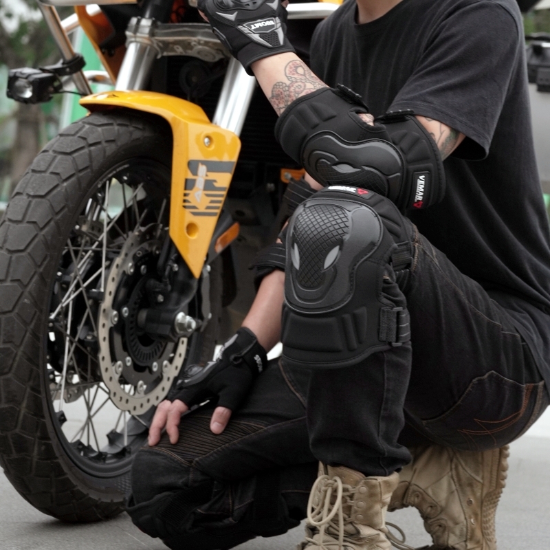 Motorcycle Gear For Woman - مجموعة من 4 قطع واقيات للركبة